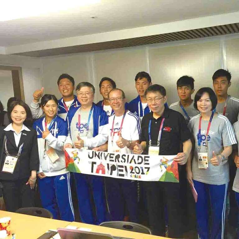 继2015年光州世大运後，许絜瑜（左2）将第二度代表台湾参加2017台北世大运。（图／许絜瑜提供）