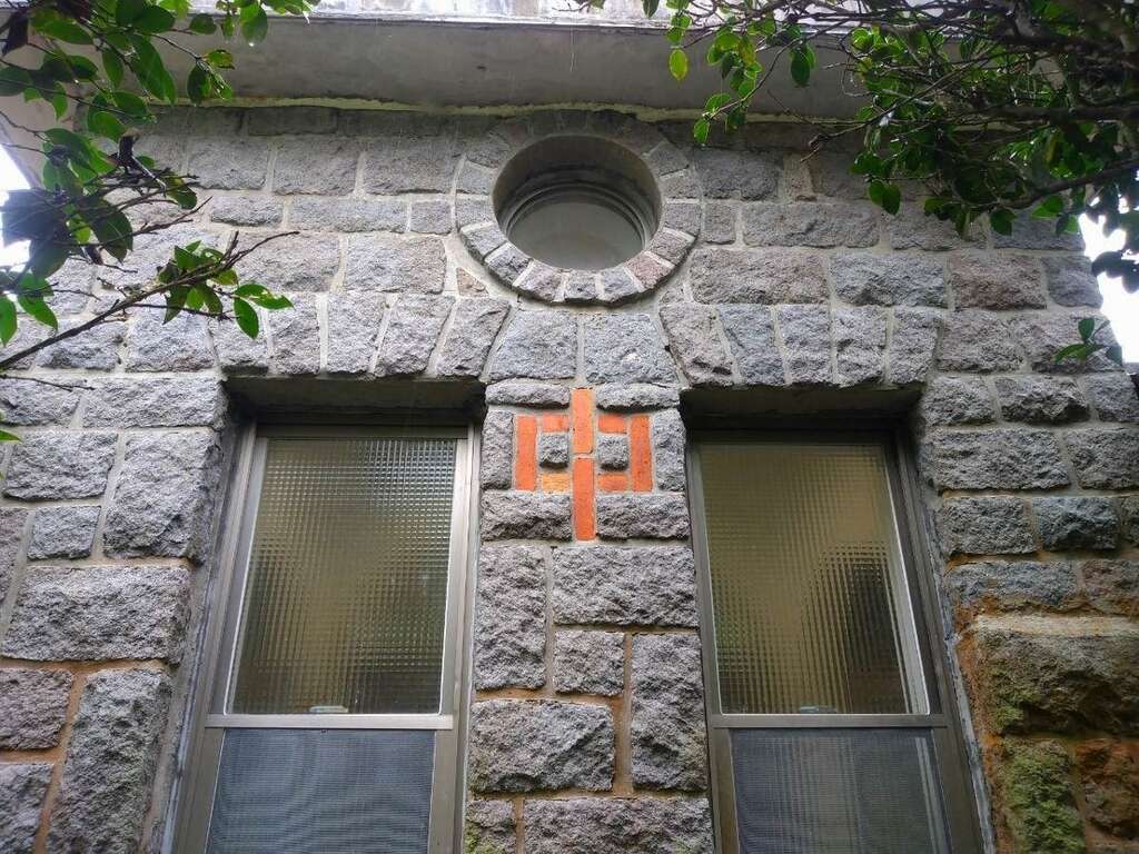 「种能洞」采山西窑洞建筑，更融合中、日、西三式建筑特长(图片来源：台北市政府工务局公园路灯工程管理处)