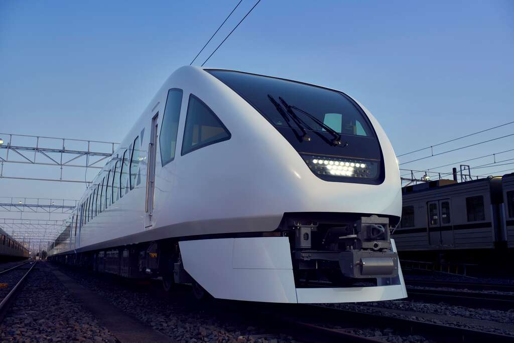 東武鐵道新型特急列車「SPACIA X」(圖片來源：臺北大眾捷運股份有限公司)