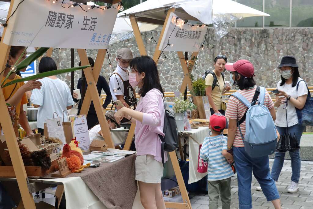 邀请您来田蜜时光市集，认识北投在地特色，为您带来丰富难忘的体验~(图片来源：台北市政府产业发展局)