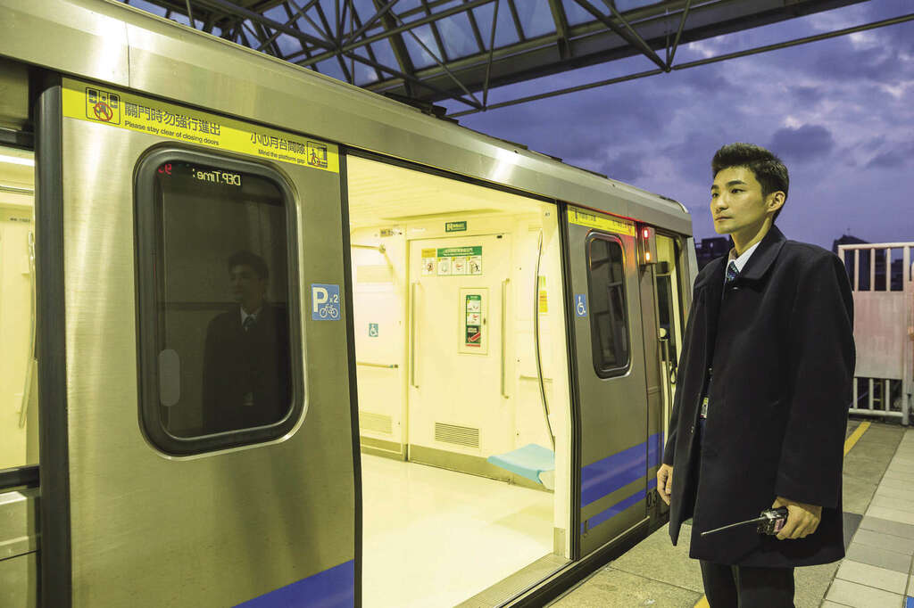 D1-4台北捷運--淡水信義線．北投站( 首_opt.jpg