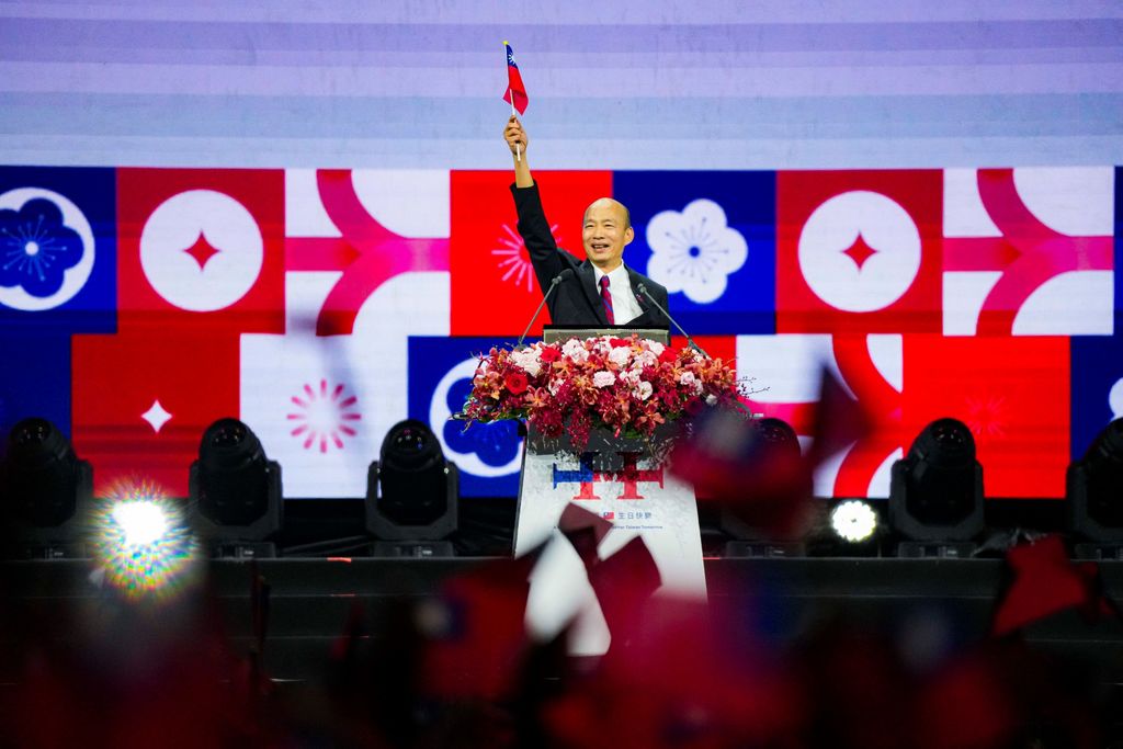 国庆筹备委员会主任委员韩国瑜表示，希望全国的人民都能发自内心爱护国旗，爱护中华民国。(图片来源：台北市政府观光传播局)