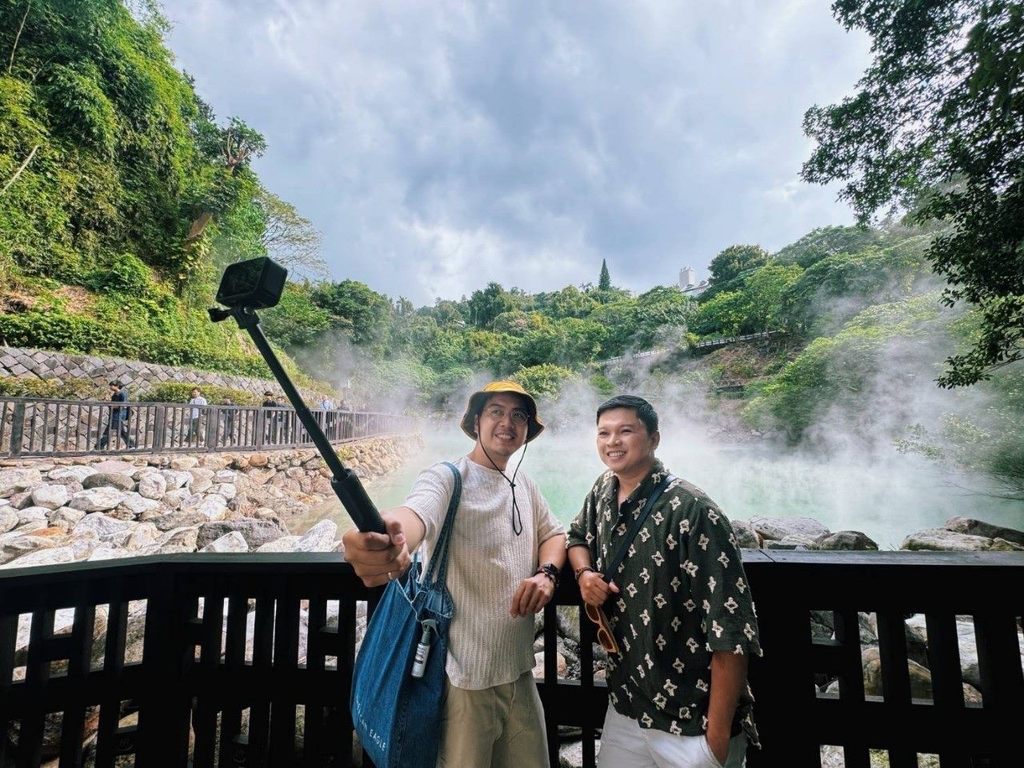The Poor Traveler於北投地热谷温泉享受自然美景(图片来源：台北市政府观光传播局)