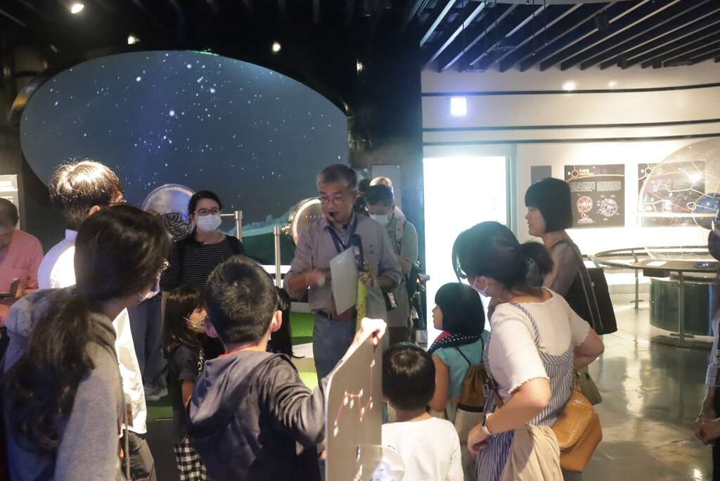 天文親子營將透過實體模型帶您認識星座(圖片來源：臺北市立天文科學教育館)