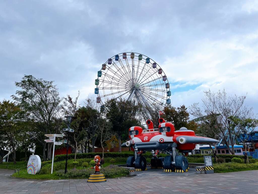 猫空ゴンドラ、台北アリーナ冰上楽園、児童新楽園が合同でキャンペーン