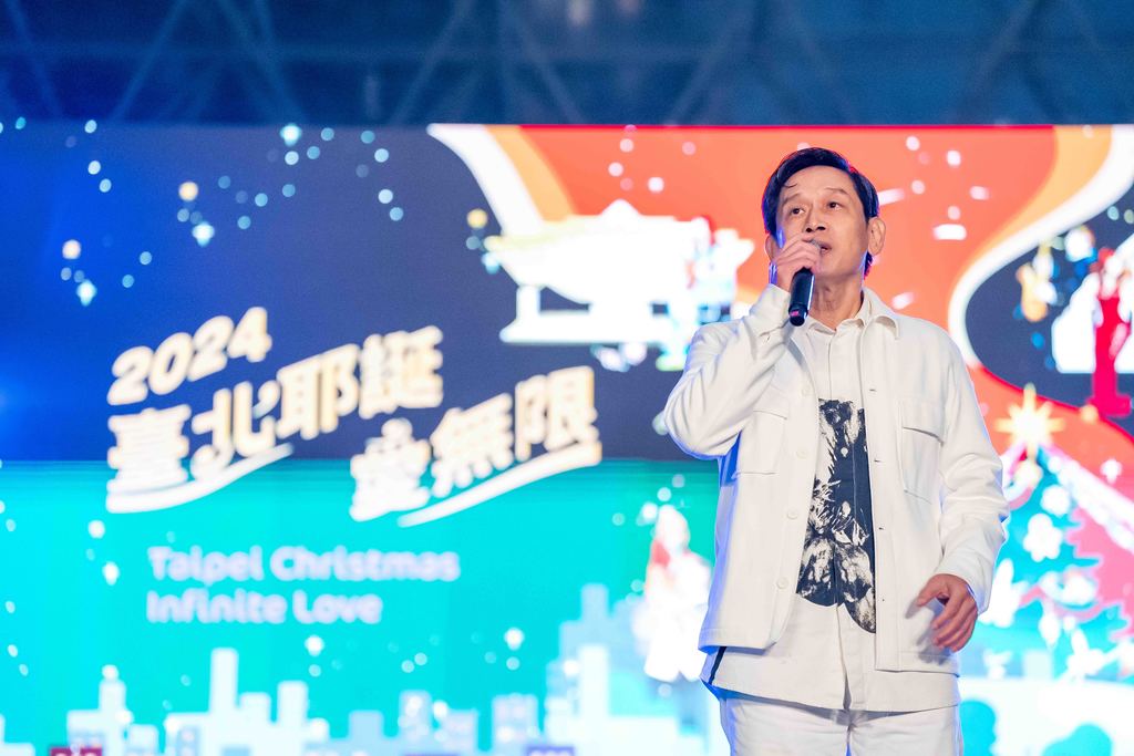 三金歌王殷正洋帶來耳熟能詳的經典民歌(圖片來源：臺北市政府觀光傳播局)
