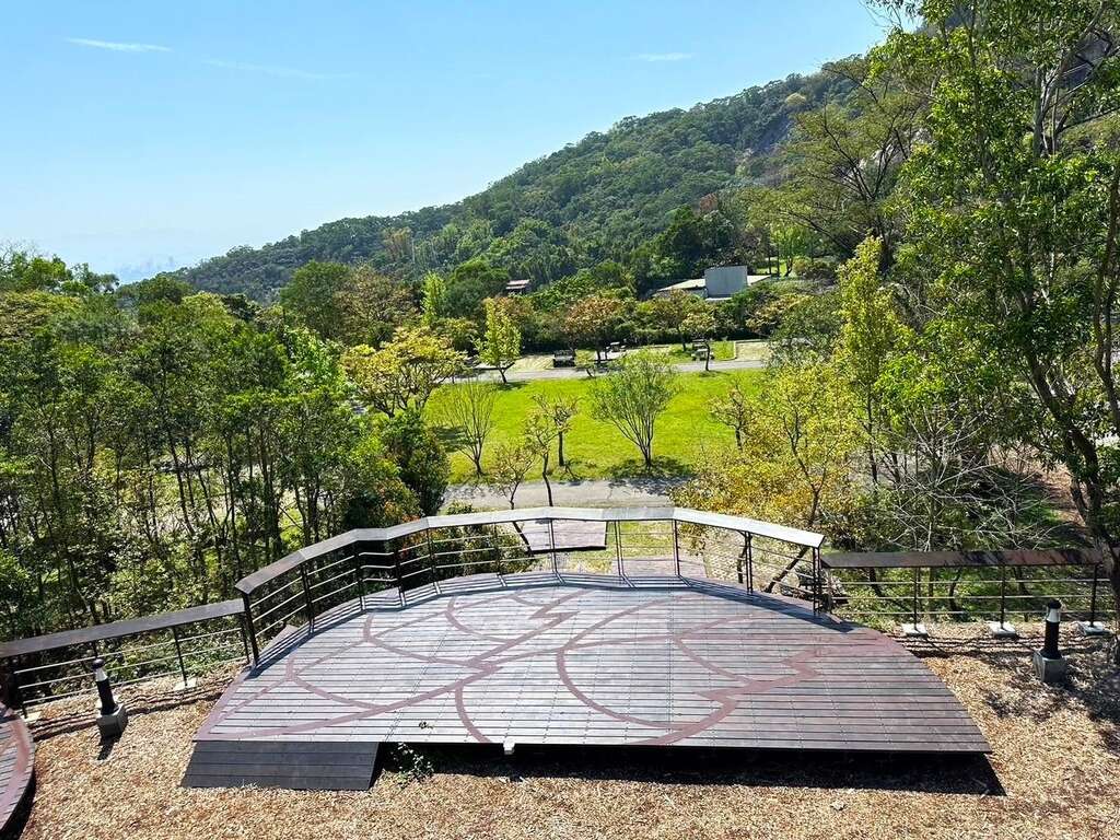 贵子坑露营场坡地营位(图片来源：台北市政府工务局大地工程处)