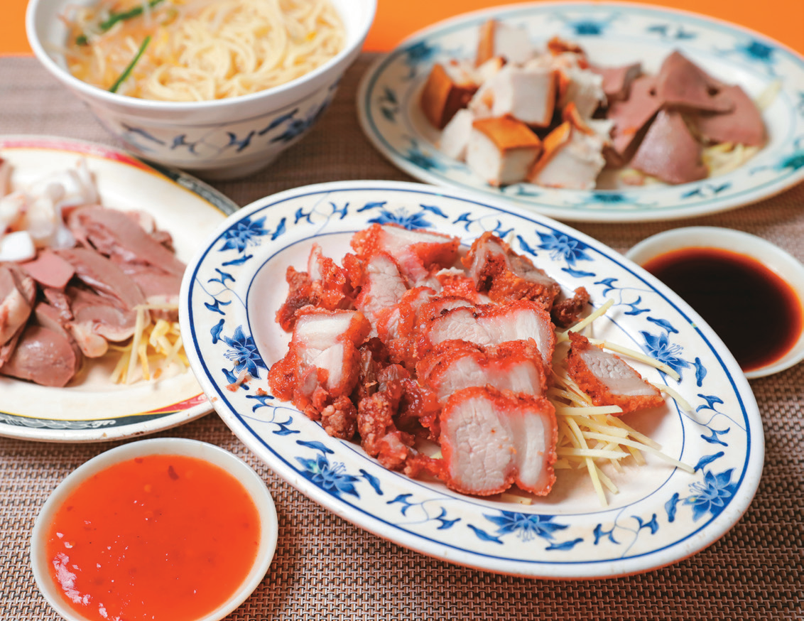 「卖面炎仔」的红烧肉、黑白切和切仔面