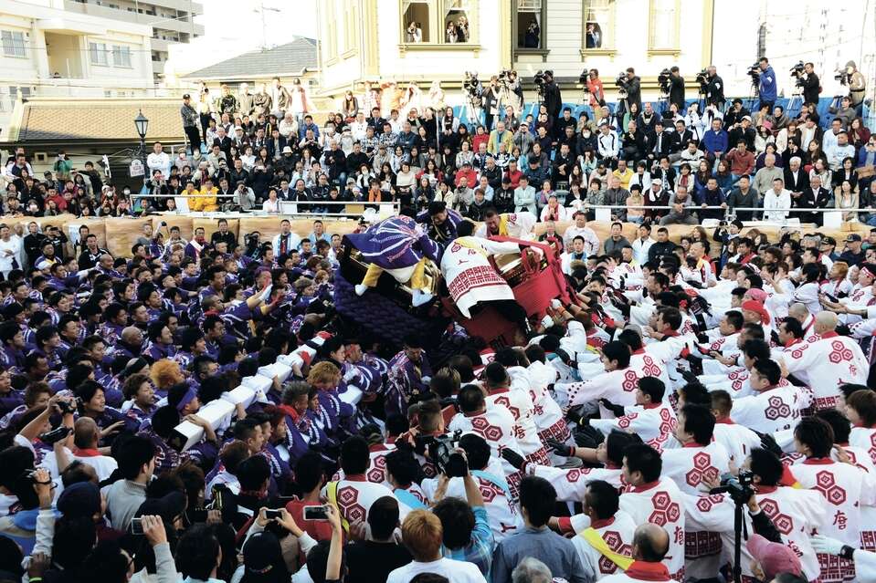 北小唐人大神轎連合會(左)與小唐人大神轎(右)將帶來精彩的撞轎演出