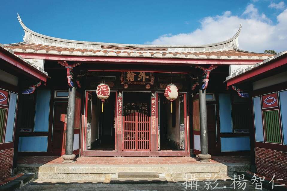 覺修宮原名大龍峒仙公廟，是行天宮的祖廟。