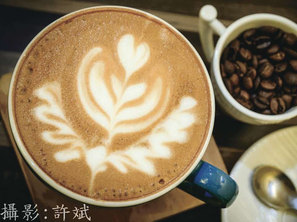 昇昇數十年自家烘焙的咖啡豆是鎮店招牌。 昇昇數十年自家烘焙的咖啡豆是鎮店招牌。