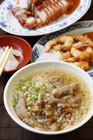 讓老台北人懷念不已的肉粥。（楊智仁攝）