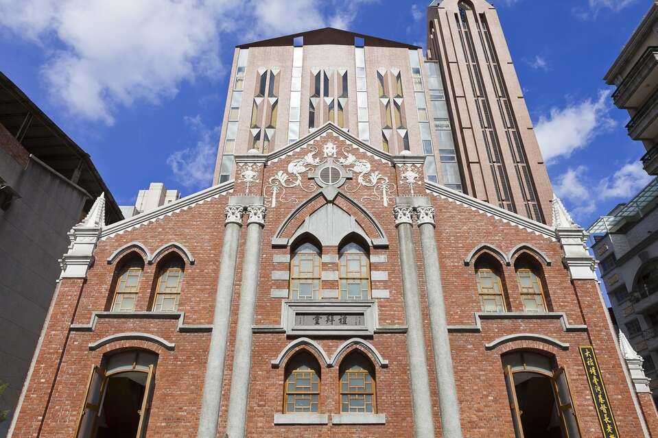 大稻埕長老教會的建築風格，有著異國建築在地化的特殊趣味。（楊智仁攝）