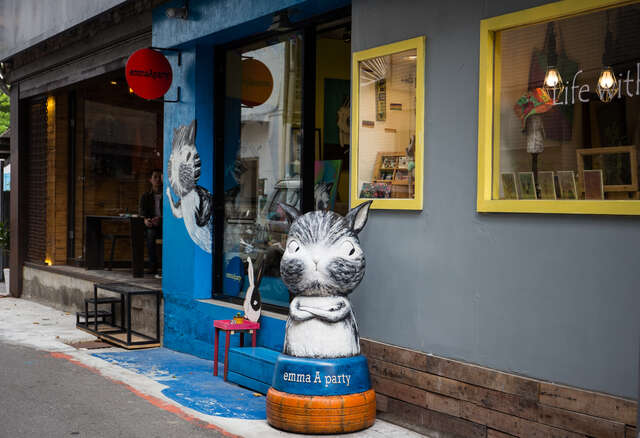 A Trip to Cultural and Creative Spots and Craft Stores in Zhongshan
