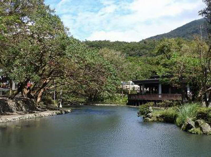照片5 前山公园-阳明湖美景重现