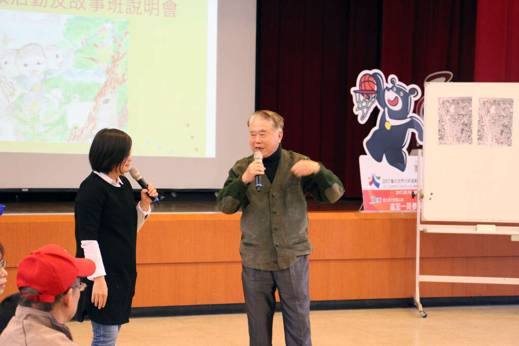 图3.故事班长者分享生命故事