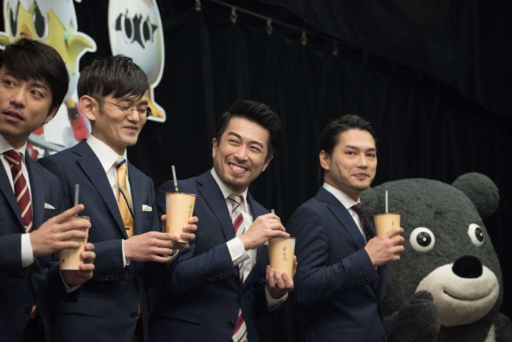 WORLD ORDER大讚喝珍珠奶茶好喝!