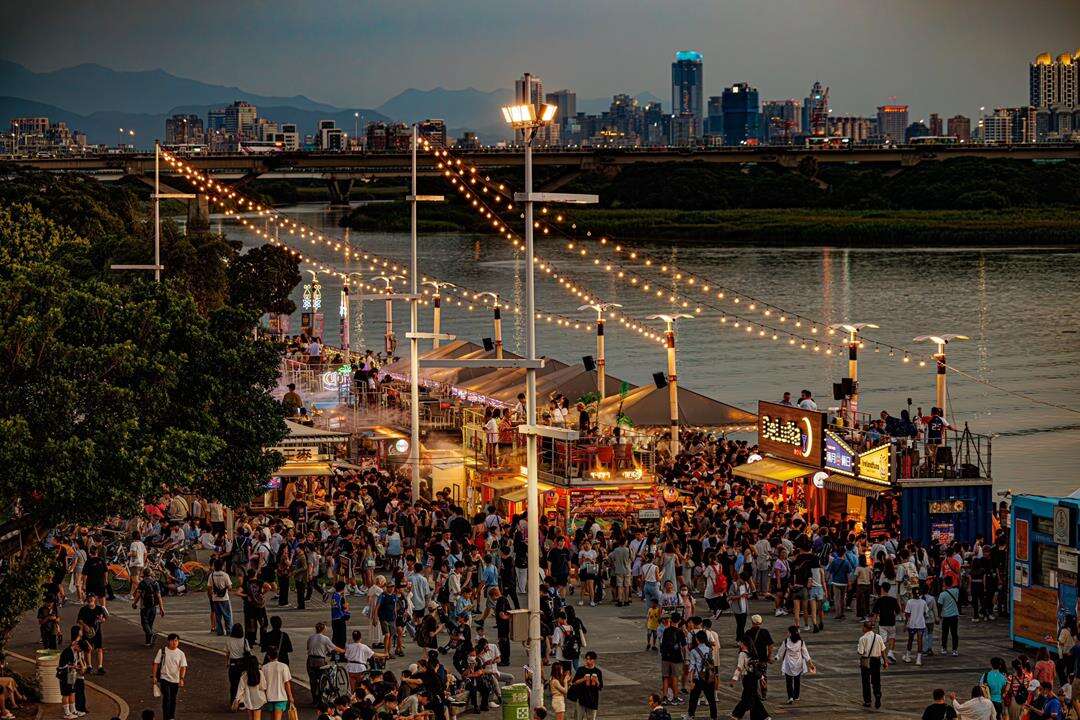 Dadaocheng Dwarf Container Market