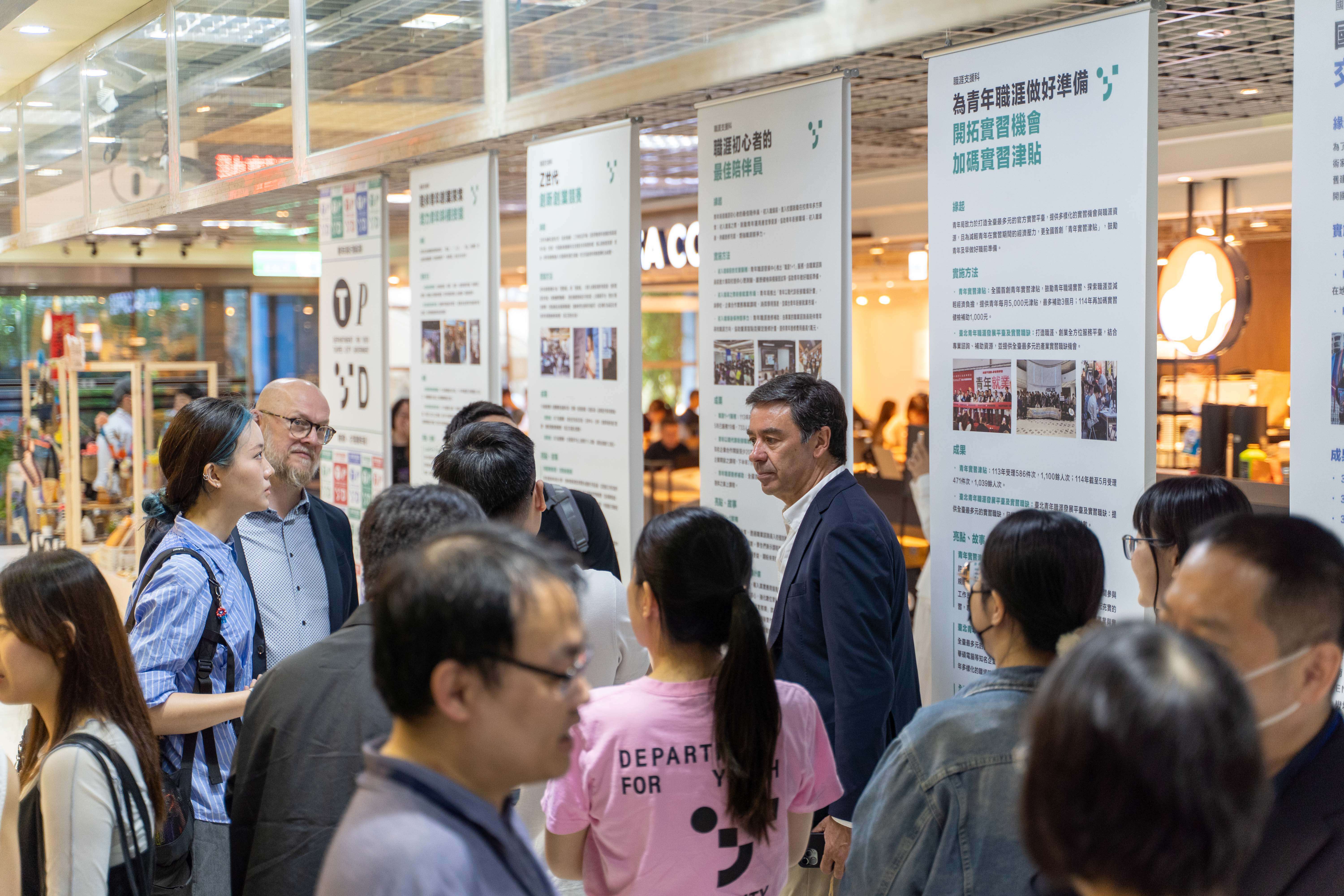 国际夥伴共襄盛举。(图片来源：台北市政府青年局)