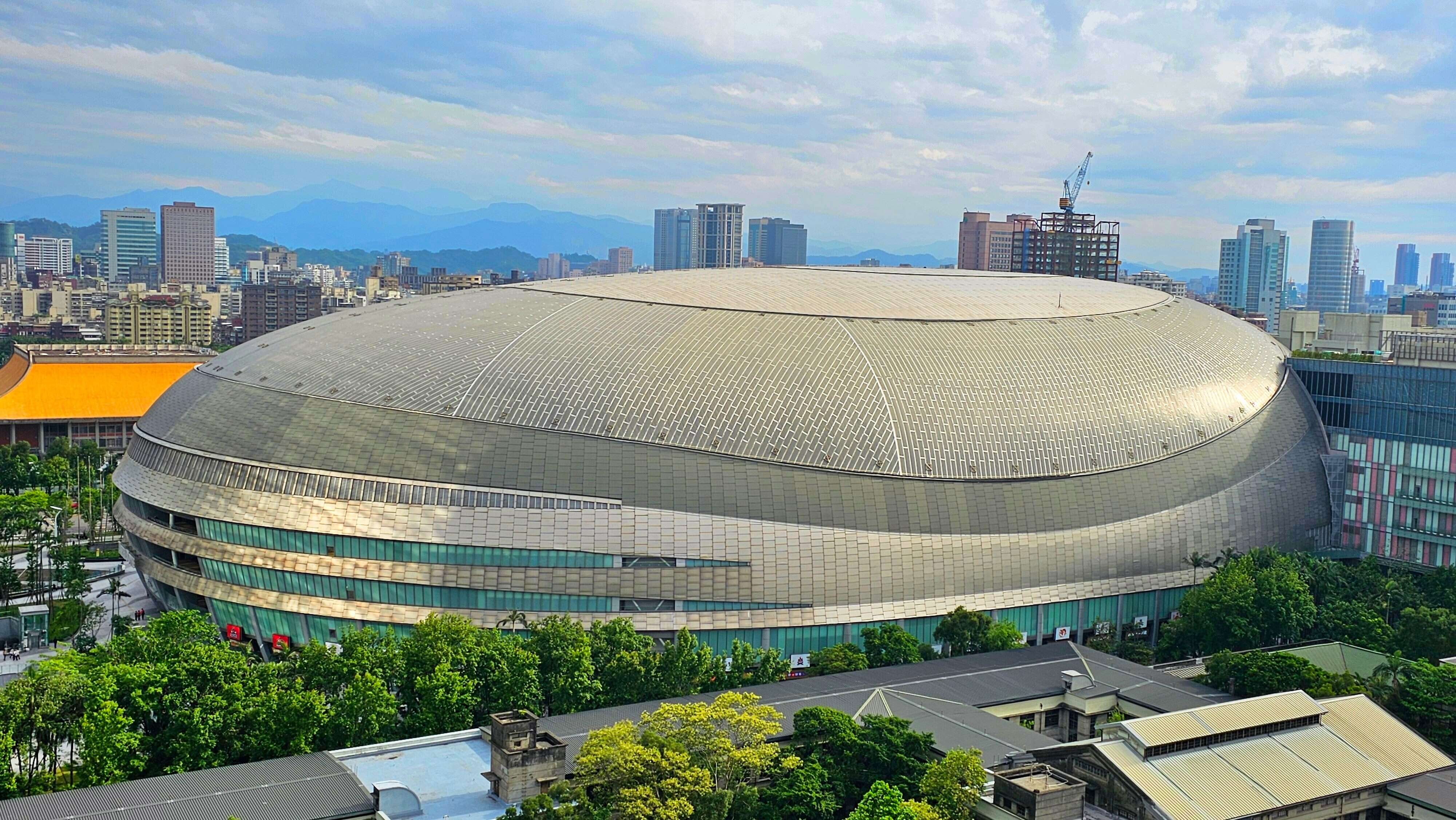2025下半年是旅遊旺季，有多場演唱會、球賽都在臺北大巨蛋登場