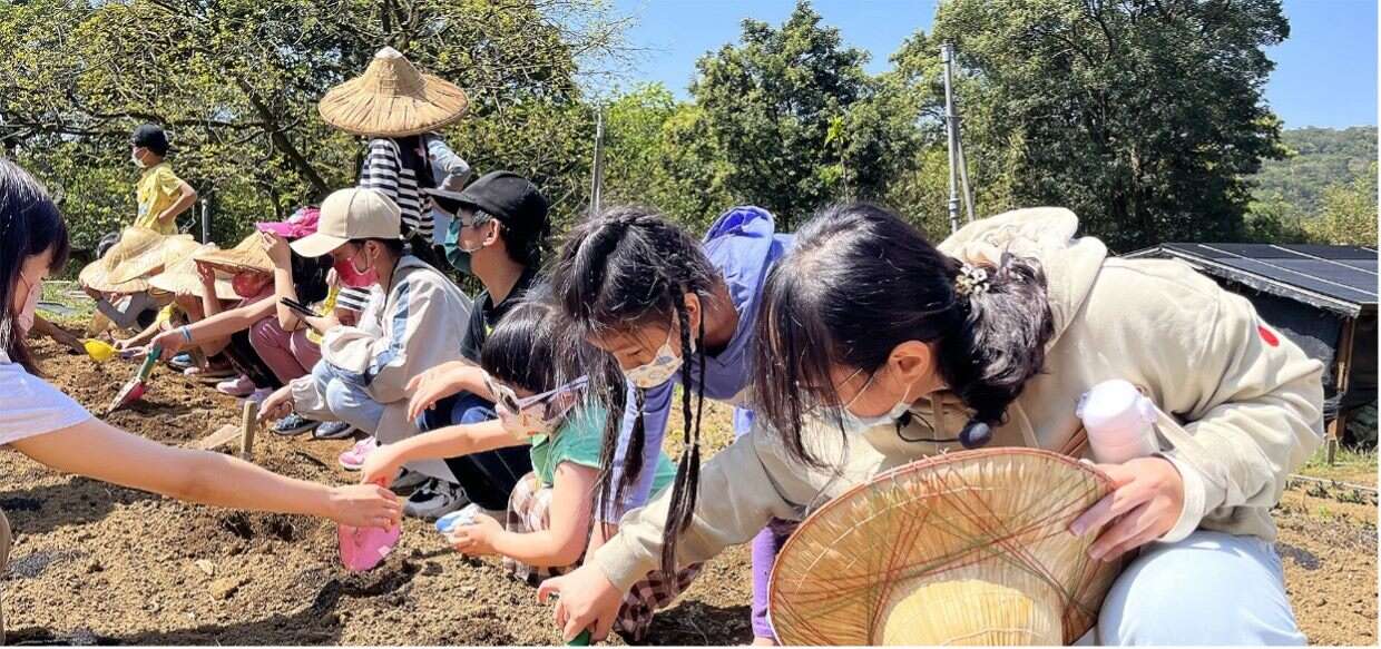 小朋友開心玩農事（圖片來源：農遊超市）