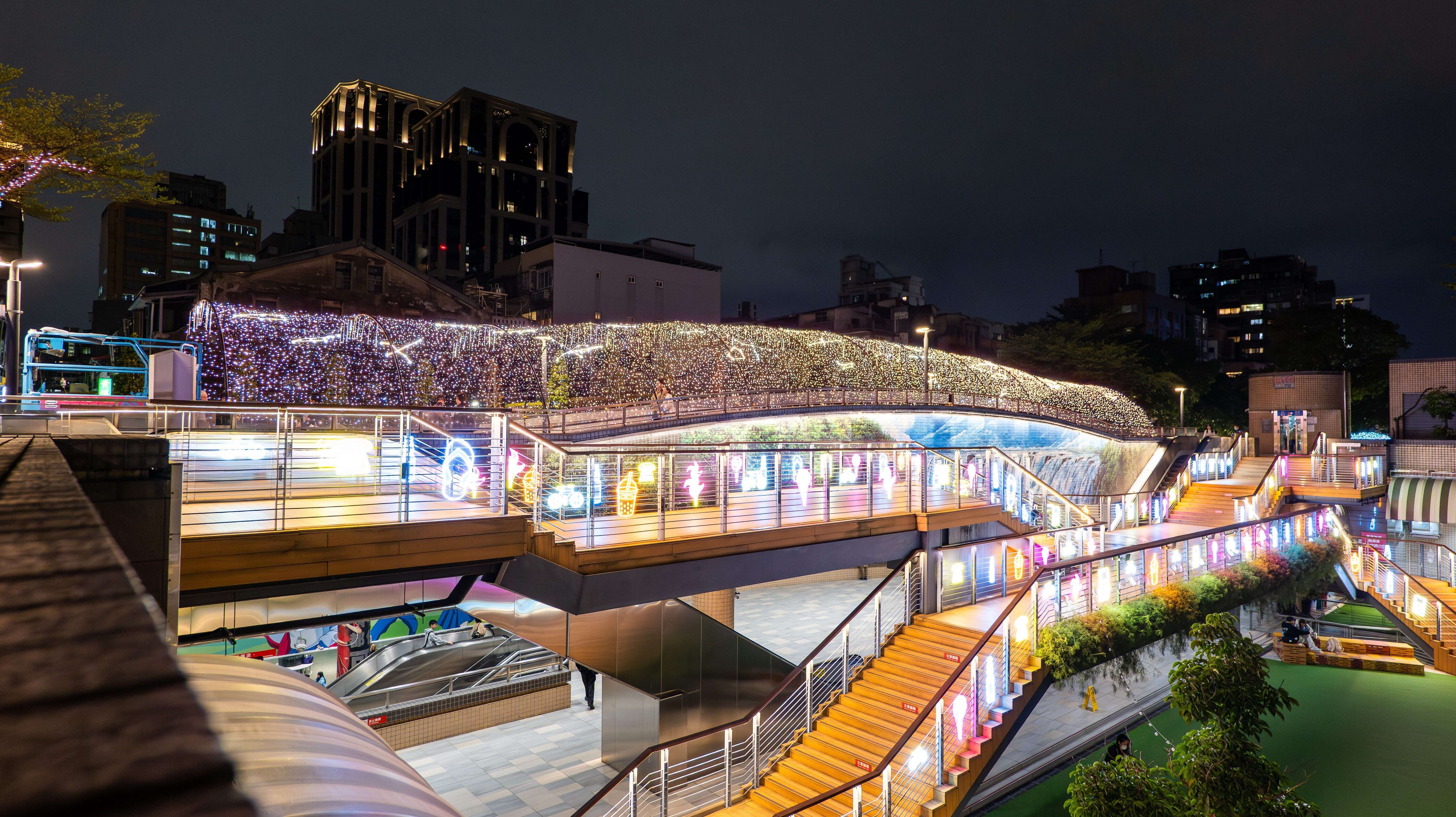 2025 Shine! Metro Light Corridor – Welcoming a Sparkling Year-End in Taipei