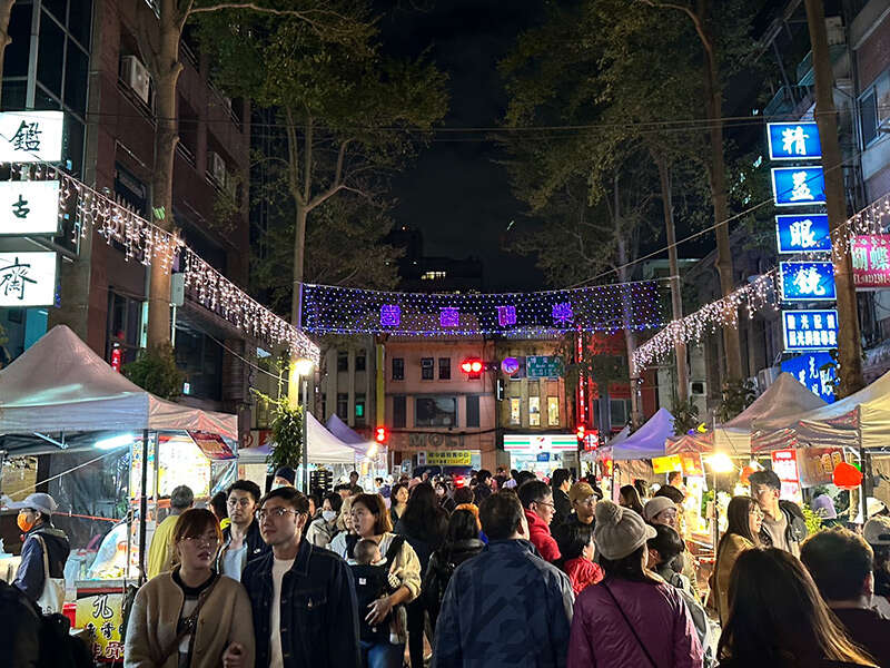 响应2026台北灯节，邀民众走进中正区感受夜间街区魅力（图片来源：台北市政府观光传播局）