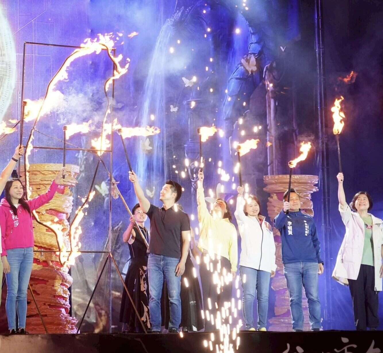 Coming True Fire Group Delivers a Spectacular Perf