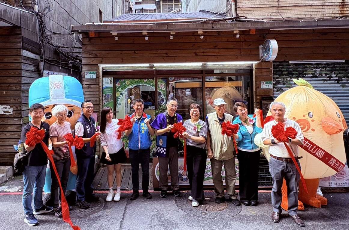 칭광상권 관광! 귀여운 마스코트 <칭광 왕관앵무> 스티커 적립 대작전