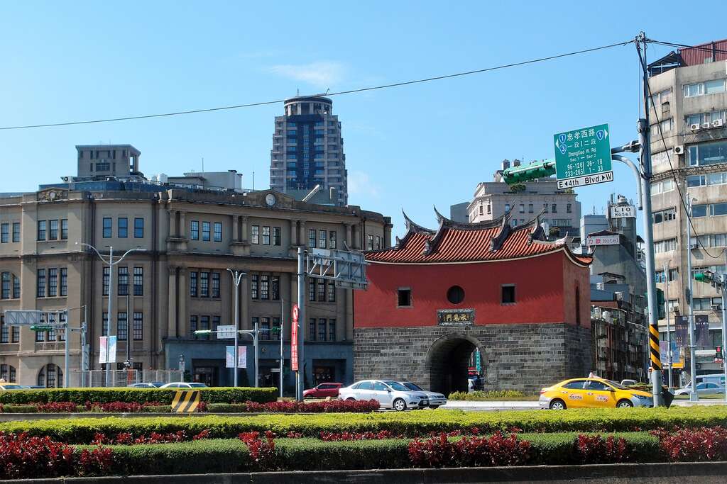 圖1、「北門」為臺北市唯一保持清代建城時原貌的城門