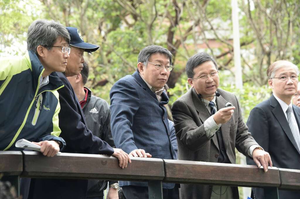台大總務長王根樹說明瑠公圳復育規劃