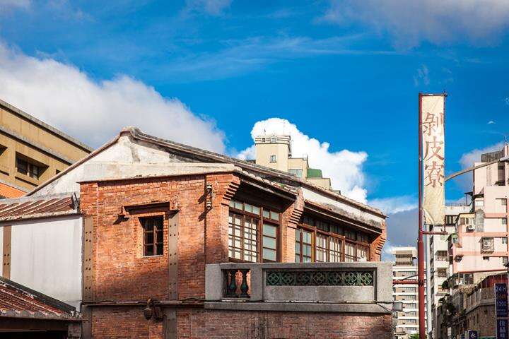 TAIPEI WINTER 2016 Vol.06　The Culture of the Old City – Bangka