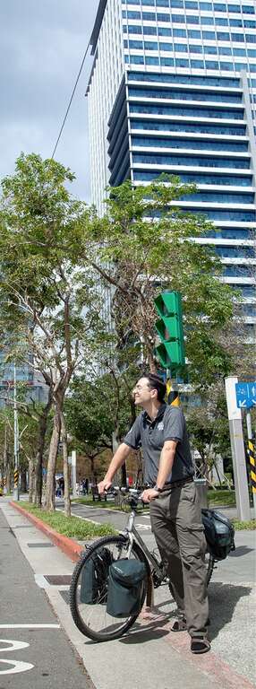 TAIPEI 夏季号 2016 Vol.06 自転車で台湾の自然に遊ぶ