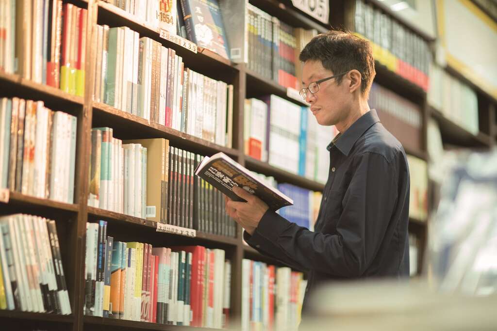 台北畫刊106年5月第592期—台北城的人文盛宴　重慶南路書店街　打造人文城市風景