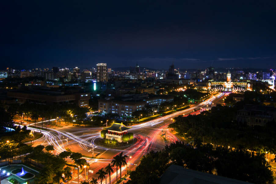 相片2-东门(景福门)灯光修复後模拟夜景