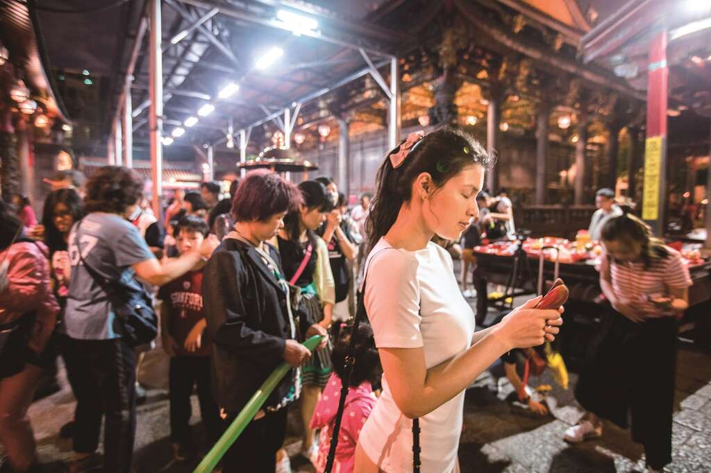 台北画刊106年6月第593期—主动出击追幸福　参拜月老攻略大公开