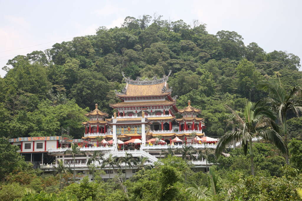 Discover the amazing Wenshan District in 4 steps 3