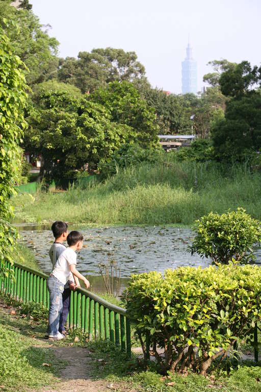 栄星花園公園