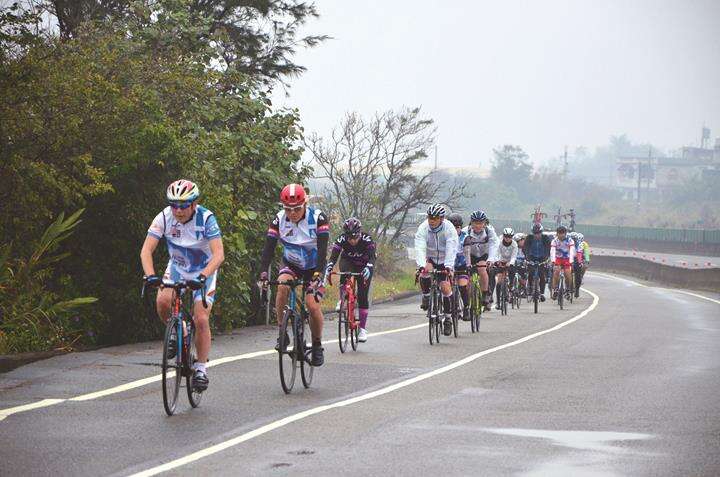 TAIPEI 夏季号 2017 Vol.08   台北X愛媛「松山」から始まった縁 自転車に乗って街の美を眺める