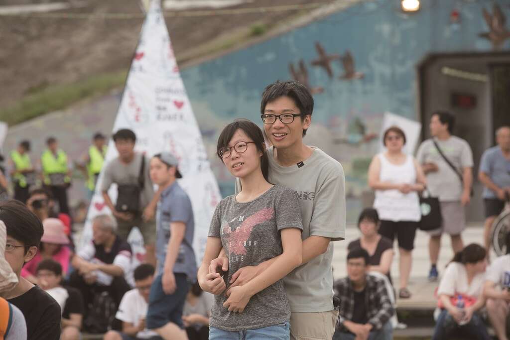 台北河岸音乐季的浪漫气氛，适合情侣一同前来聆听。（摄影╱林炜凯）
