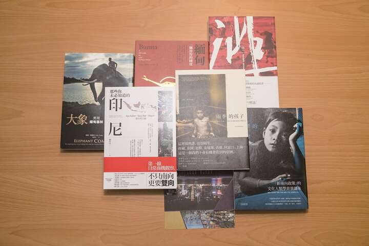 Jio Di School stocks many Chinese books on Southeast Asian subjects, encouraging Taiwanese to learn more about the region. (Photo: Liu Deyuan)