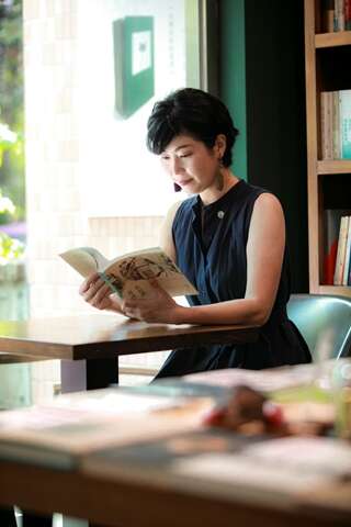 Interview with Travel Writer, Sumiki Hikari