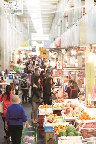TAIPEI AUTUMN 2017 Vol.09 Delectable Food, Warm People -Traditional Markets Are Full of the Real Taiwanese Spirit