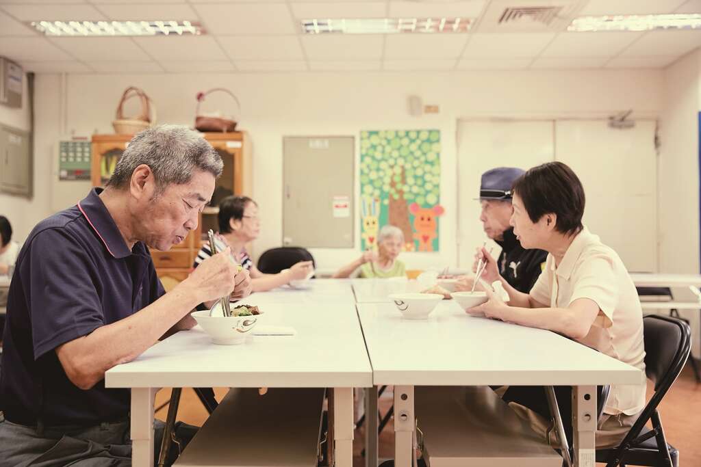 台北畫刊106年9月第596期—銀髮政策大檢閱　打造健康幸福安心居