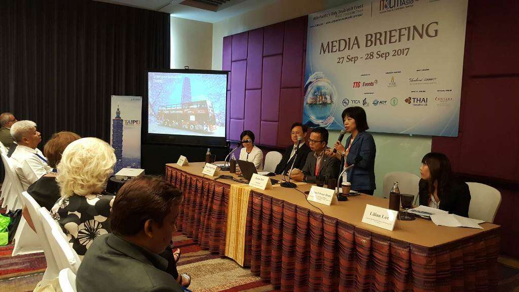 北市观传局江春慧专委於记者会中简报台北会展资源