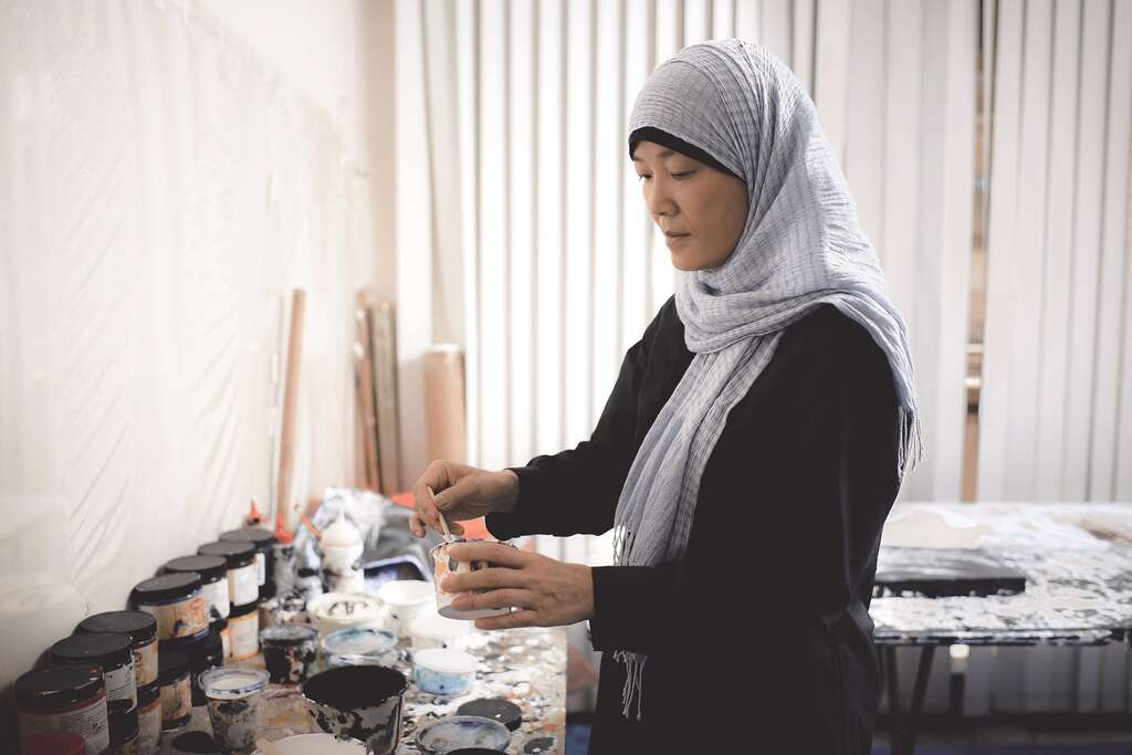 台北畫刊106年10月第597期—穆斯林女畫家　張曼麗的藝術人生觀