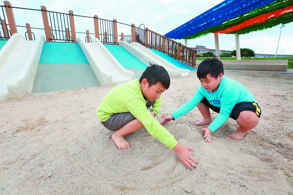 台北畫刊107年5月第604期—台北市公園玩透透　孩子，我要你笑顏常開